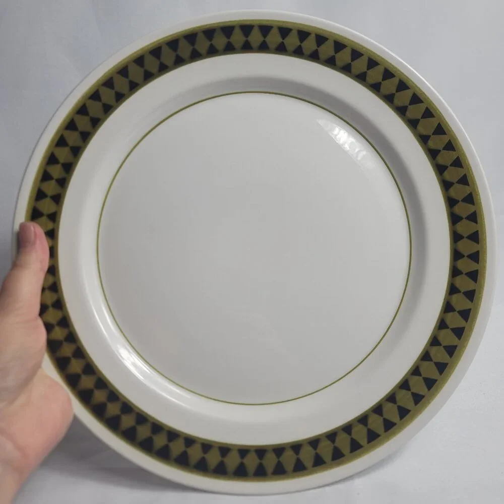 Mikasa Mediterrania Dominique Chop Plate Black Pyramids Green Band